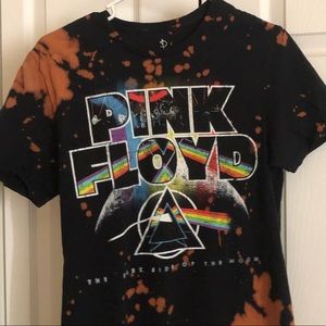 PINK FLOYD GRAPHIC TEE